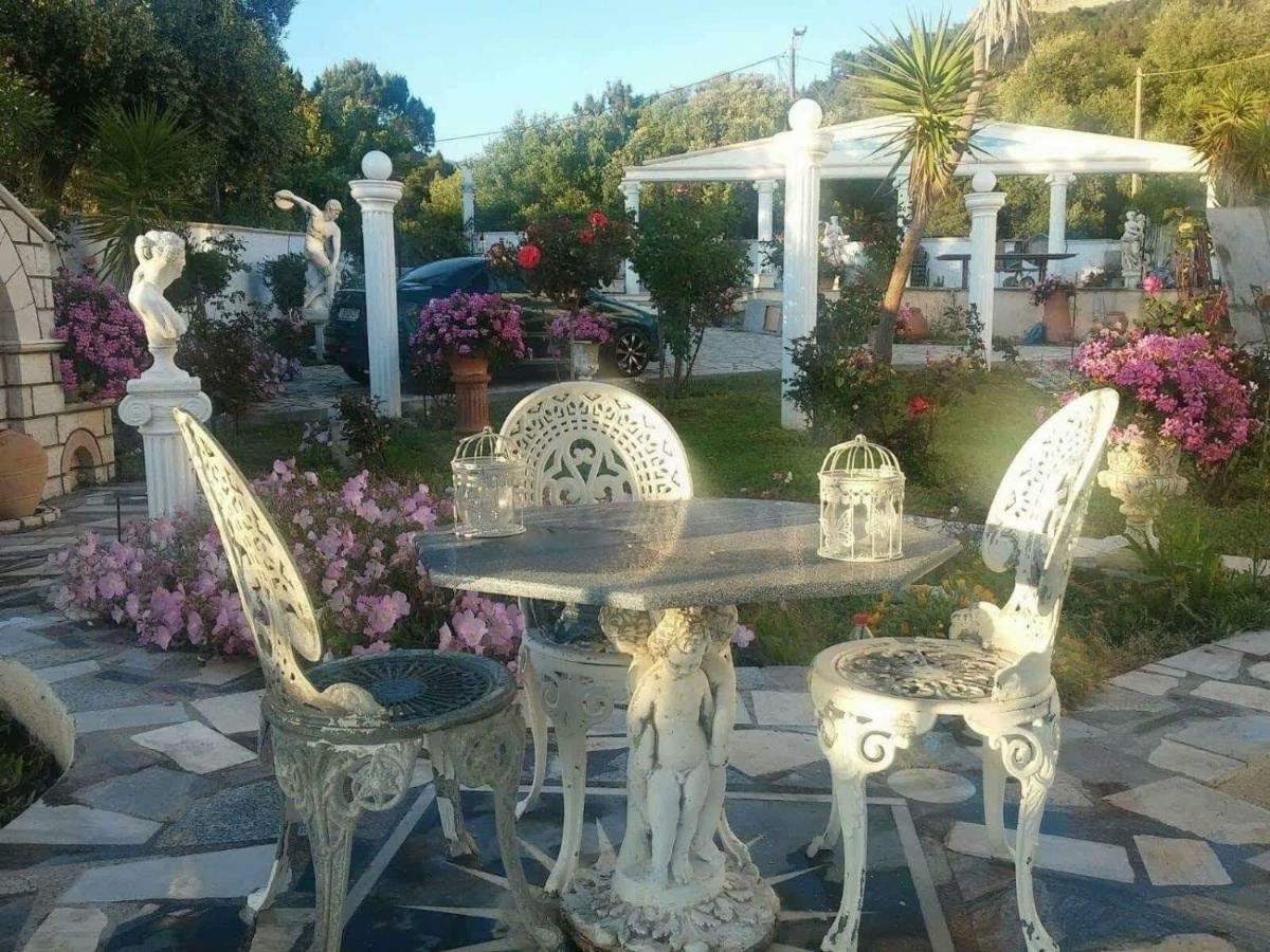 Villa Isabel Ríza Esterno foto